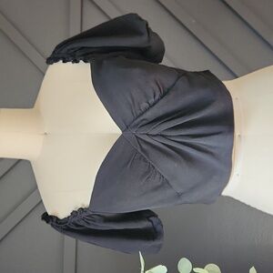 {Sophie Rue} Black Short Sleeve Crop Top Smocked Size Medium